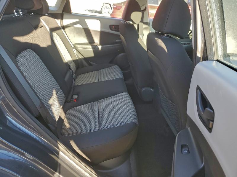 Фото 10 - HYUNDAI KONA