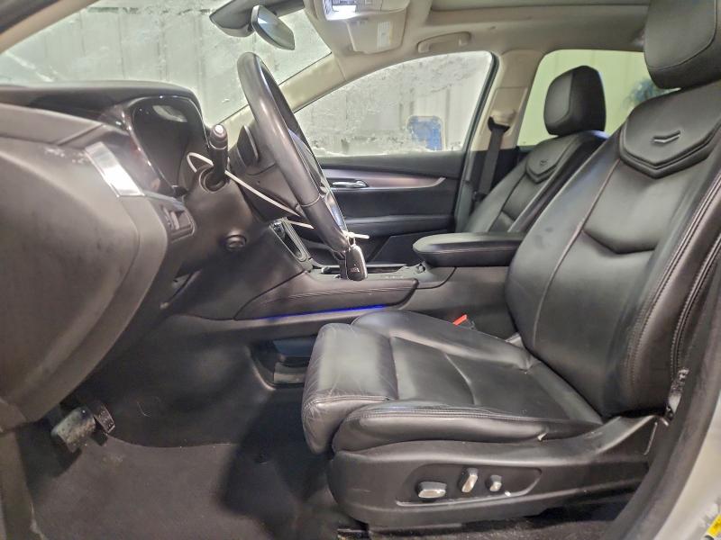 Фото 7 - CADILLAC XT5