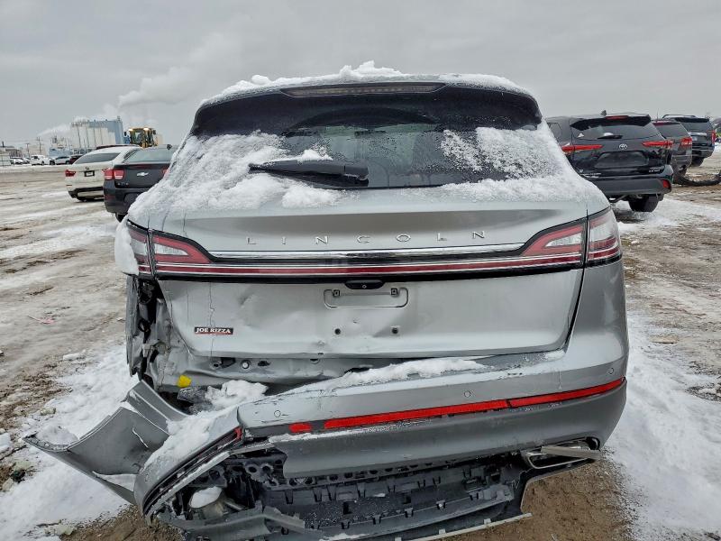 Фото 6 - LINCOLN NAUTILUS