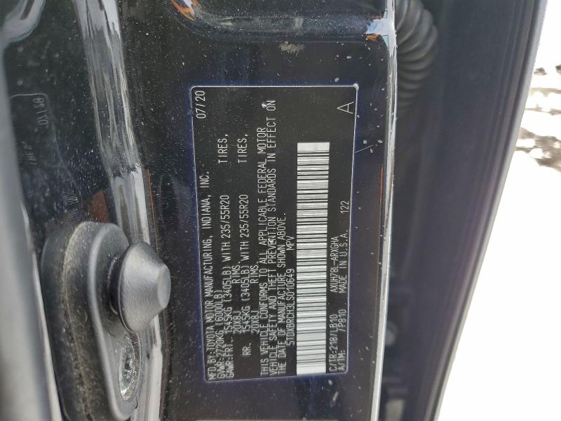 Фото 13 - TOYOTA HIGHLANDER