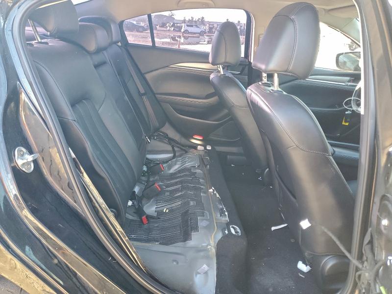 Фото 10 - MAZDA 6