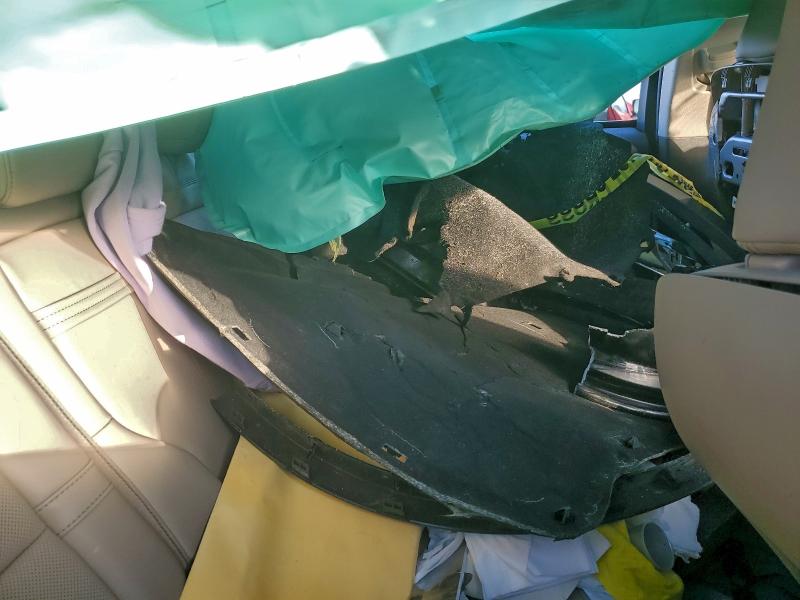 Фото 11 - LINCOLN CORSAIR