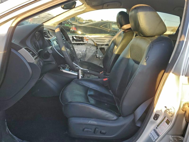 Фото 7 - NISSAN SENTRA