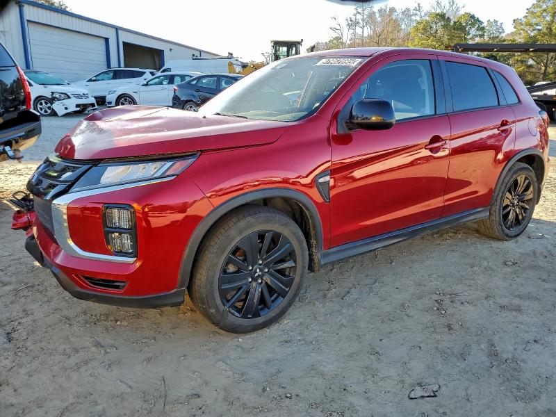 Фото 1 - MITSUBISHI OUTLANDER