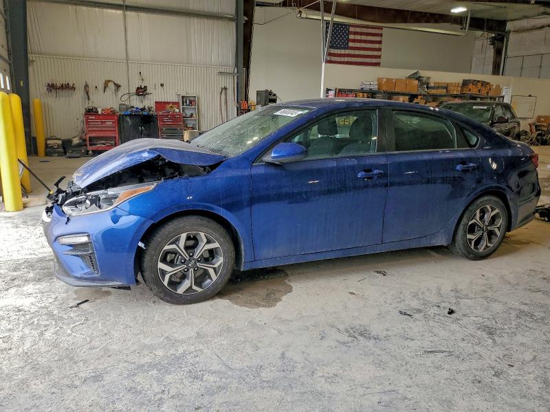 Фото 1 - KIA FORTE