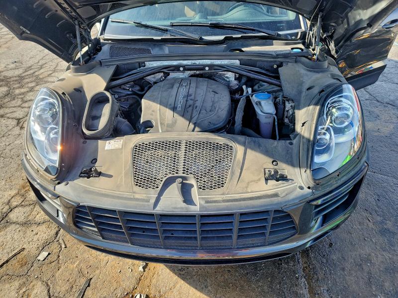 Фото 12 - PORSCHE MACAN