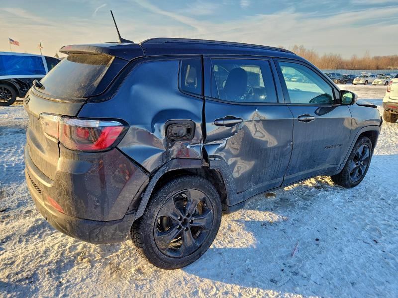 Фото 3 - JEEP COMPASS