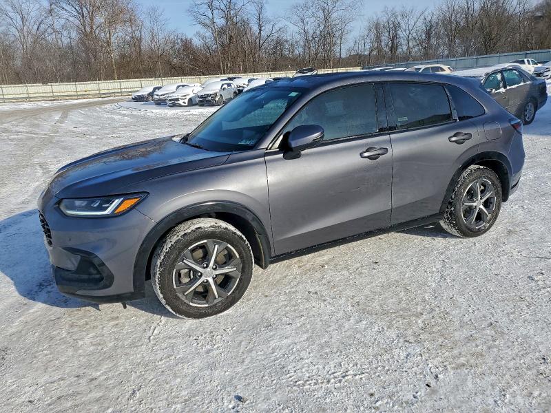 Фото 1 - HONDA HR-V