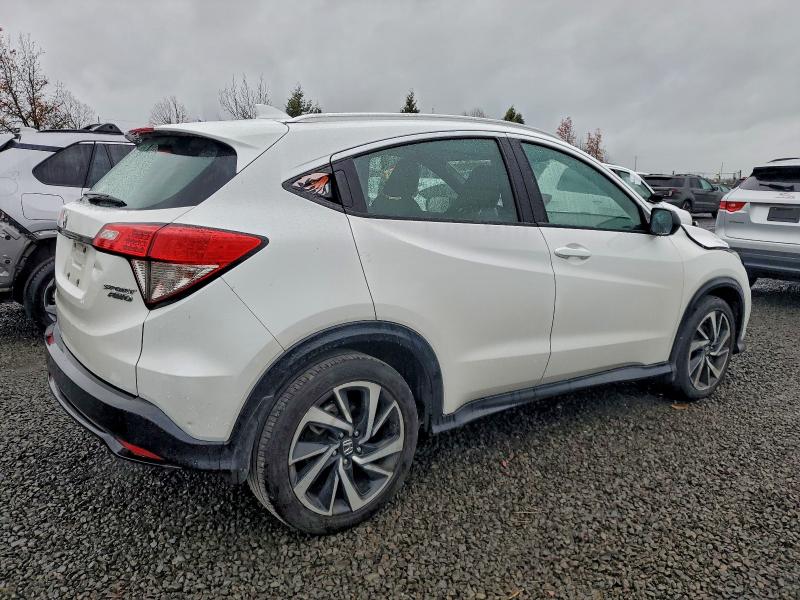 Фото 3 - HONDA HR-V