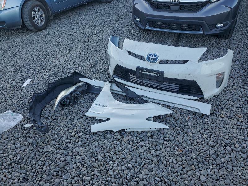 Фото 12 - TOYOTA PRIUS