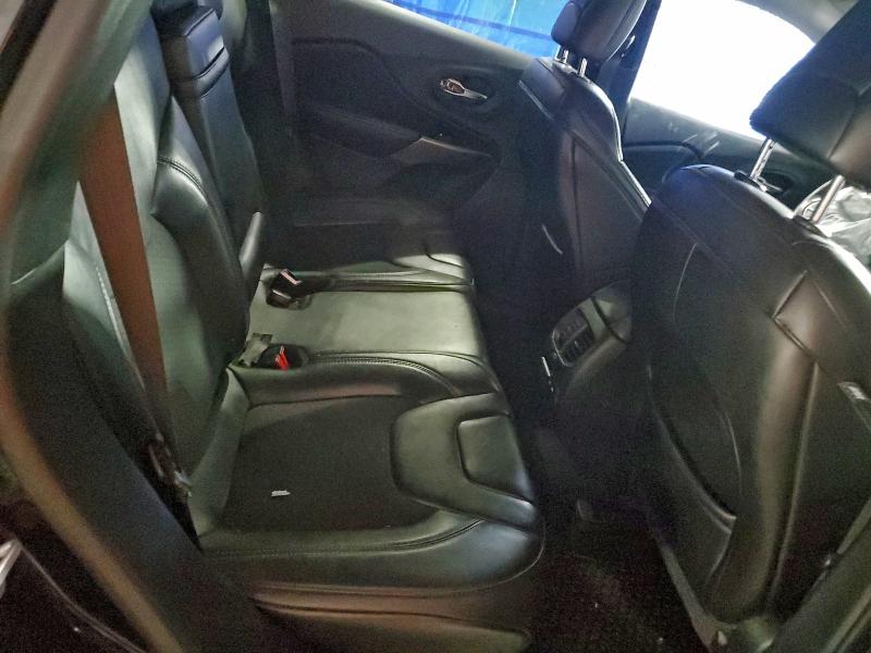 Фото 11 - JEEP GRAND CHER