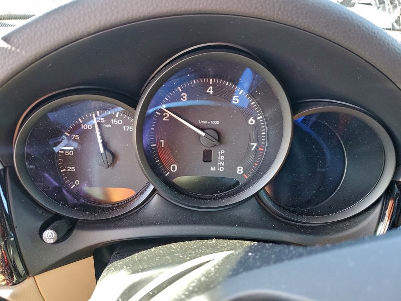 Фото 9 - PORSCHE MACAN