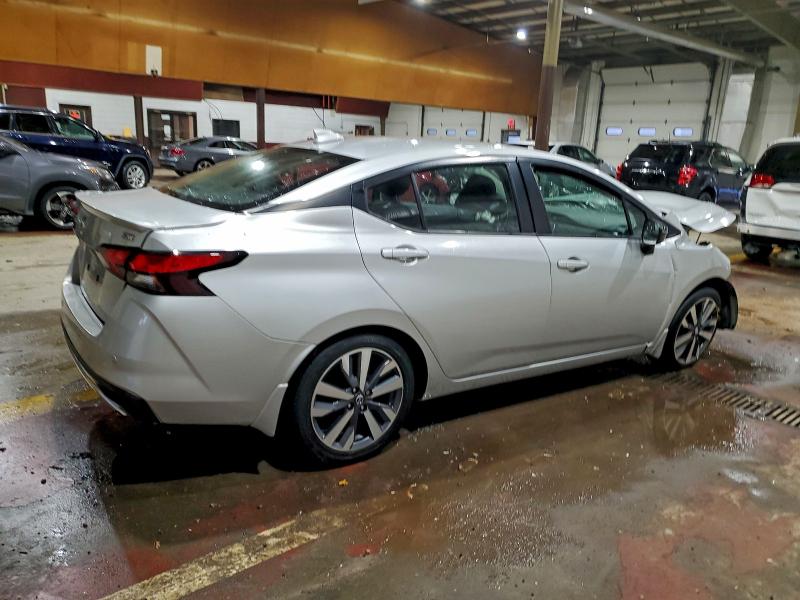 Фото 3 - NISSAN VERSA