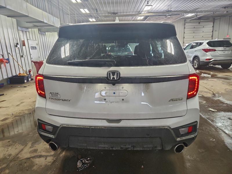 Фото 6 - HONDA PASSPORT