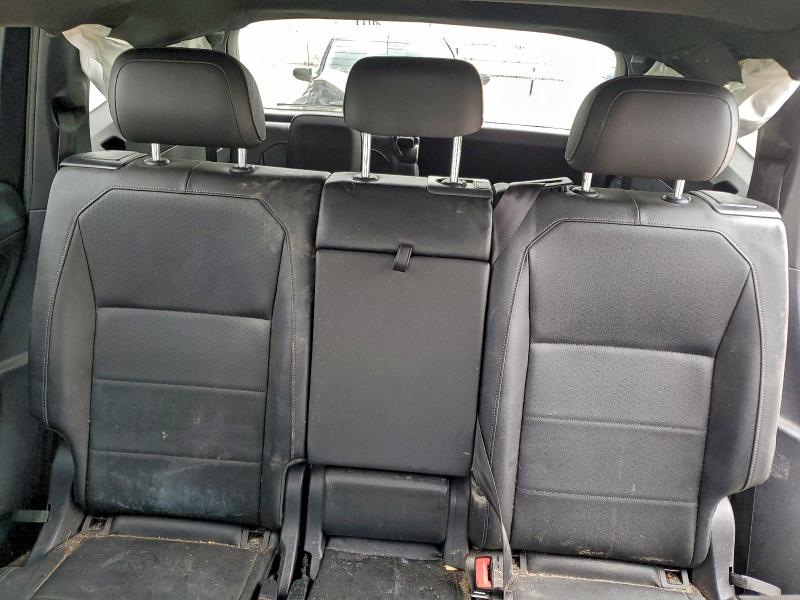 Фото 10 - VOLKSWAGEN TIGUAN