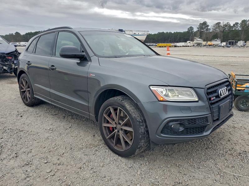 Фото 4 - AUDI SQ5