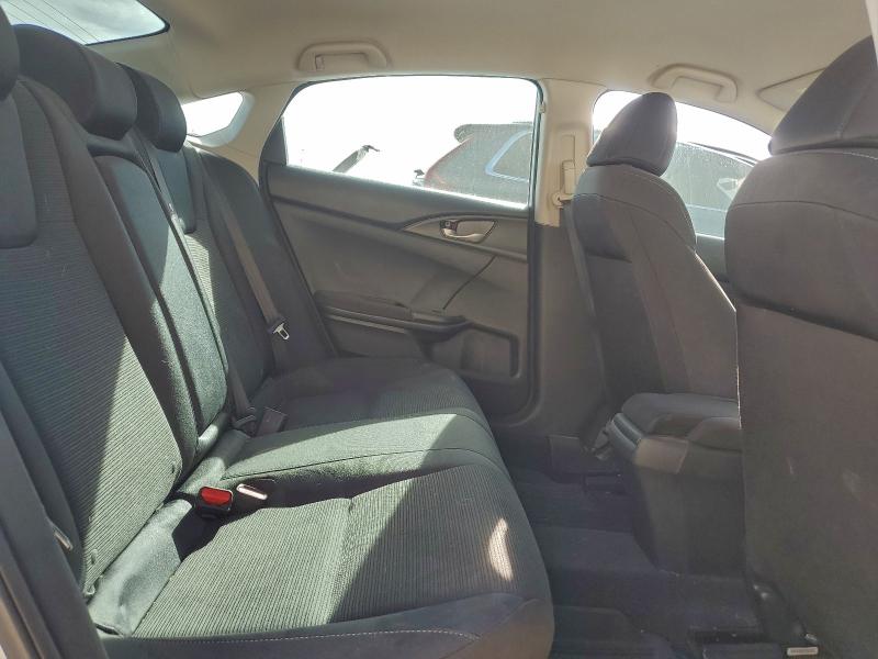 Фото 10 - HONDA INSIGHT