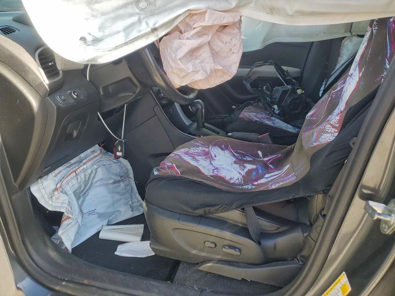 Фото 7 - CHEVROLET TRAX