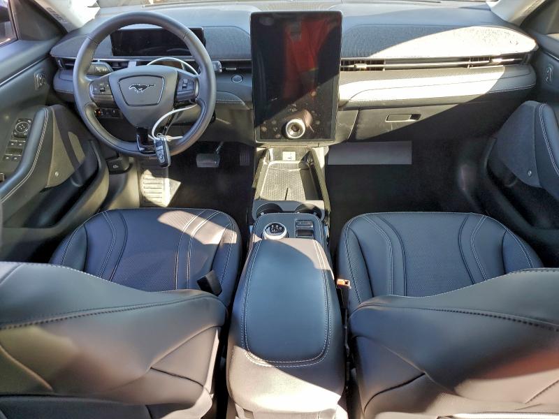 Фото 8 - FORD MUSTANG