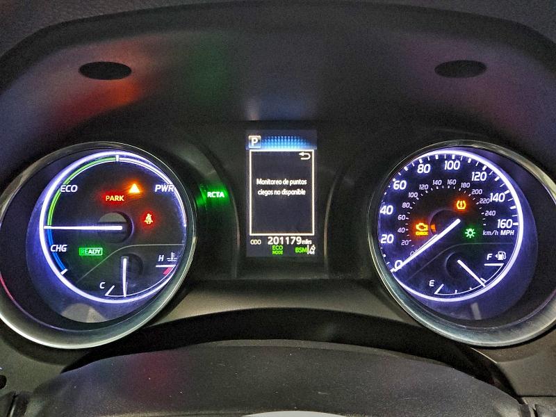 Фото 9 - TOYOTA CAMRY