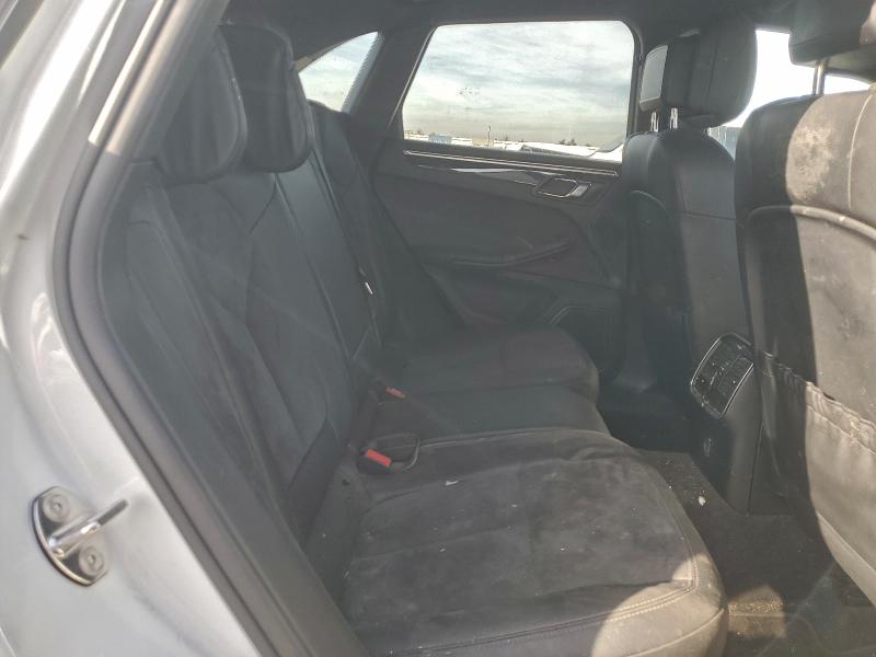 Фото 11 - PORSCHE MACAN