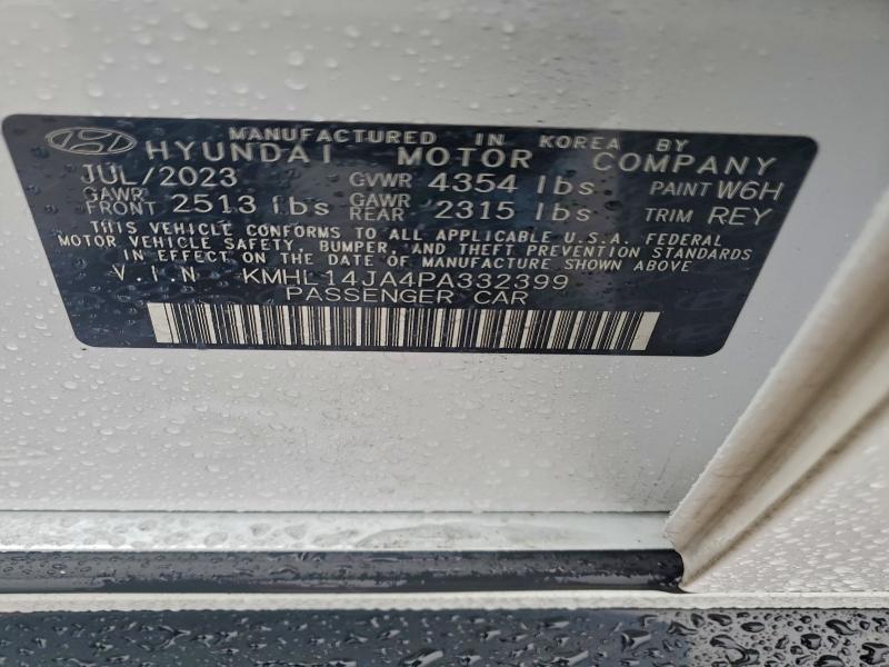 Фото 12 - HYUNDAI SONATA