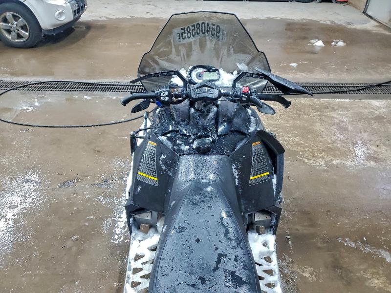 ARCTIC-CAT IC CAT F11 2012