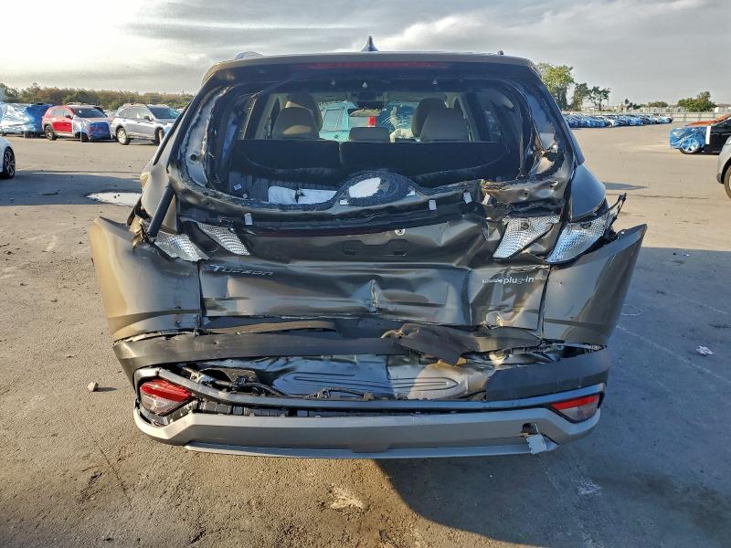 Фото 6 - HYUNDAI TUCSON