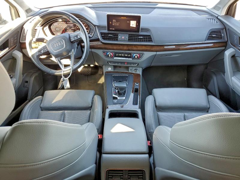 Фото 8 - AUDI Q5