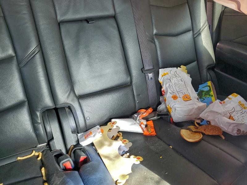 Фото 11 - CADILLAC ESCALADE