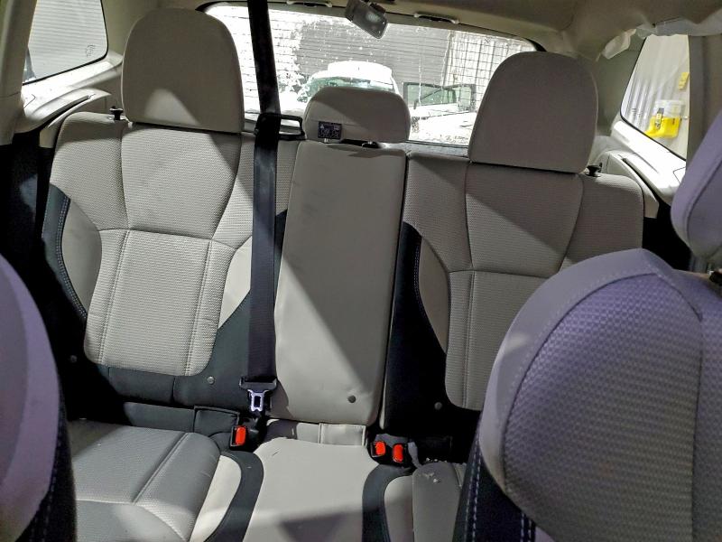 Фото 10 - SUBARU FORESTER