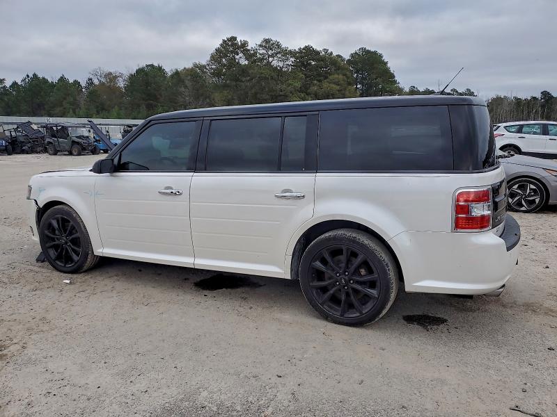Фото 2 - FORD FLEX