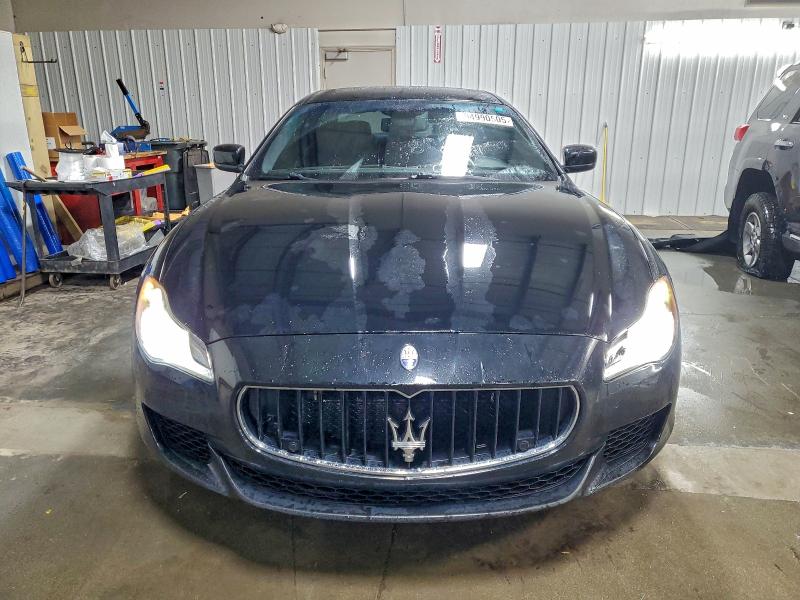 2015 MASERATI QUATTROPOR