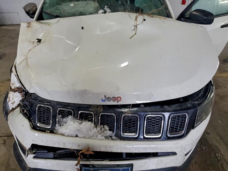 Фото 11 - JEEP COMPASS