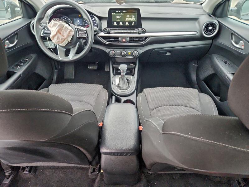 Фото 8 - KIA FORTE