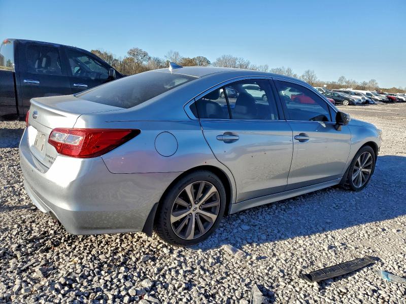 Фото 3 - SUBARU LEGACY