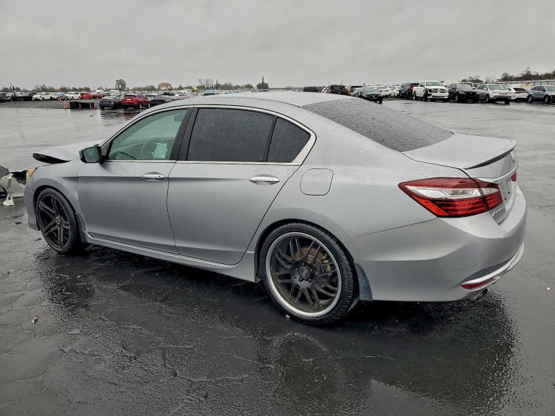 Фото 2 - HONDA ACCORD