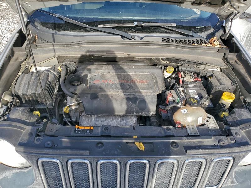 Фото 12 - JEEP RENEGADE