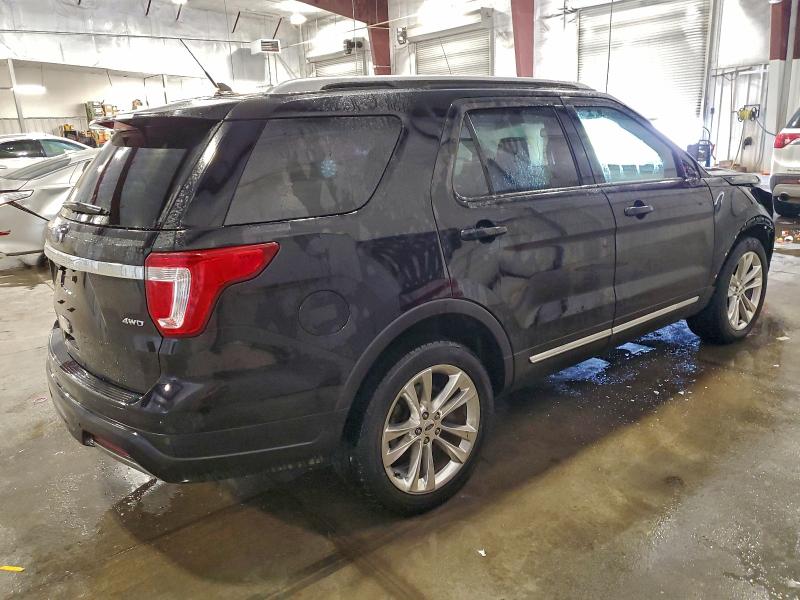 Фото 3 - FORD EXPLORER