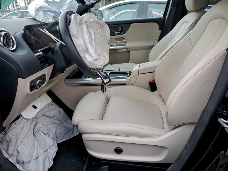 Фото 7 - MERCEDES-BENZ GLA-CLASS