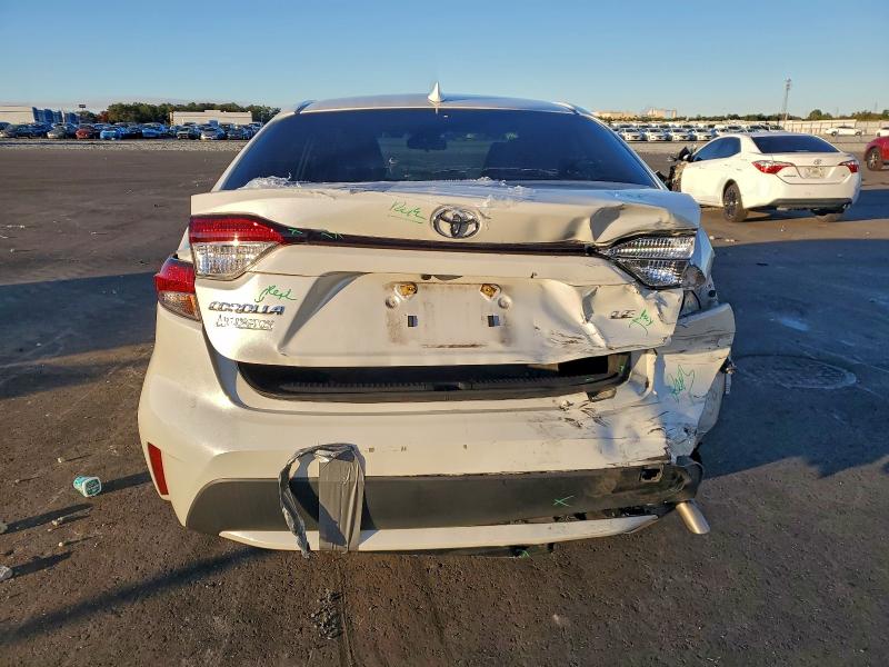 Фото 6 - TOYOTA COROLLA