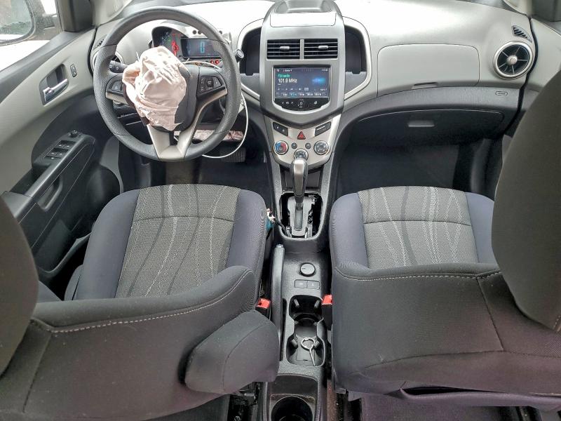 Фото 8 - CHEVROLET SONIC