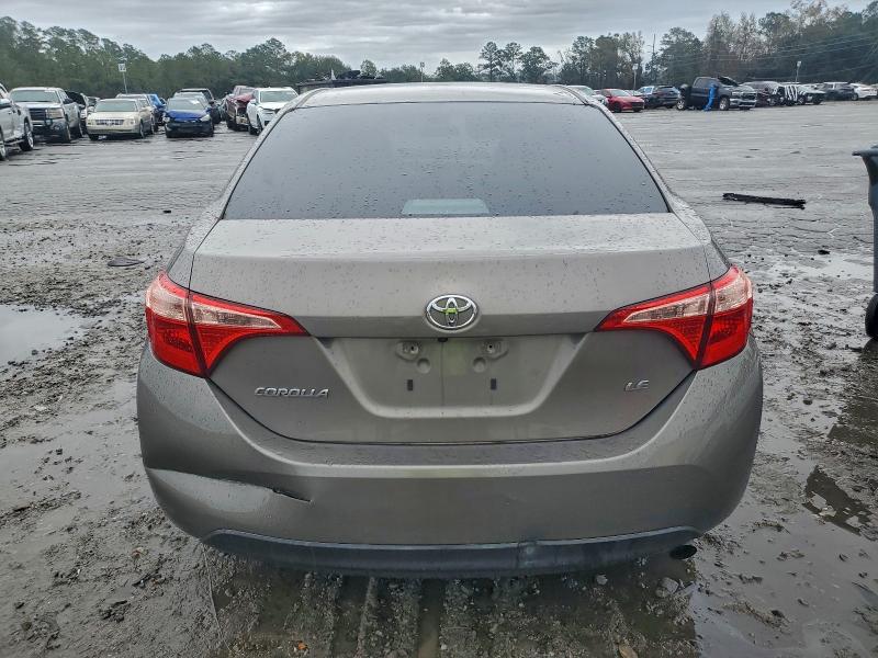 Фото 6 - TOYOTA COROLLA