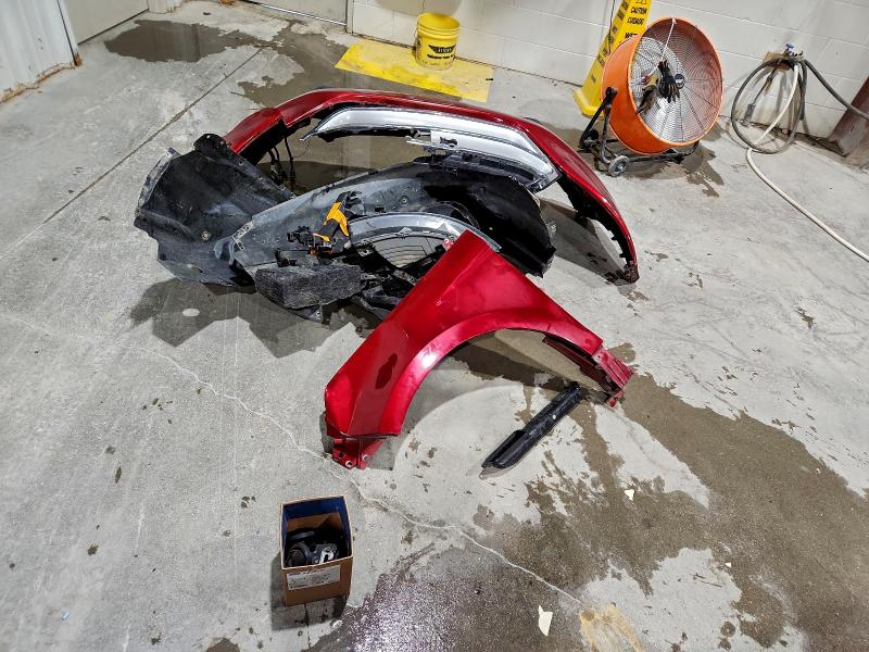 Фото 13 - FORD EDGE