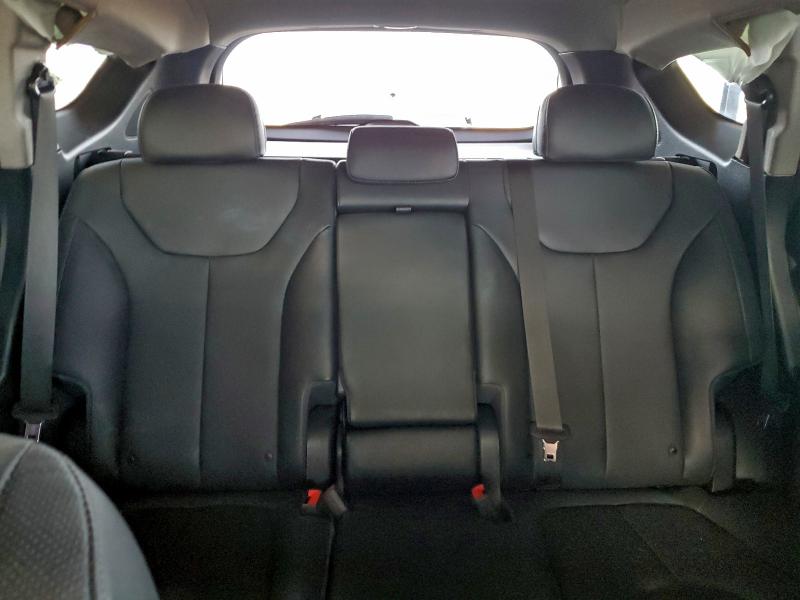 Фото 10 - HYUNDAI SANTA FE