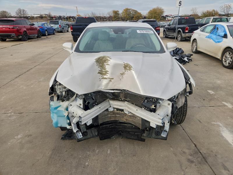 Фото 5 - FORD FUSION