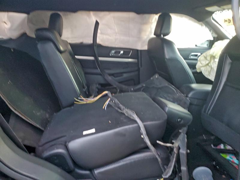 Фото 11 - FORD EXPLORER