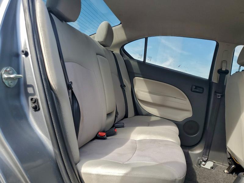 Фото 10 - MITSUBISHI MIRAGE