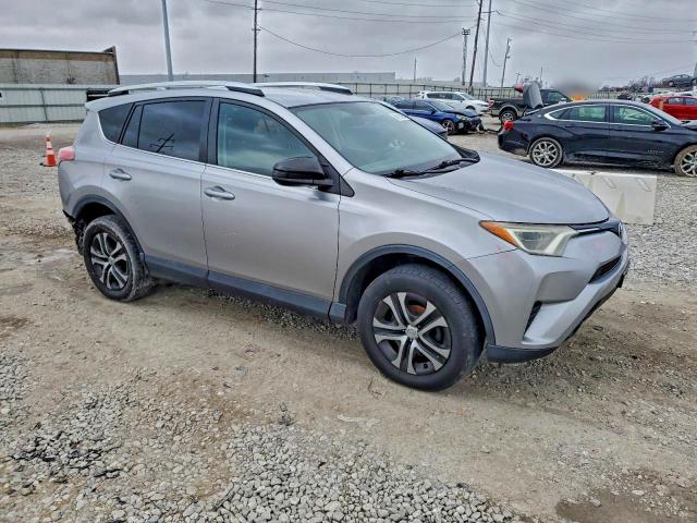 Фото 4 - TOYOTA RAV4