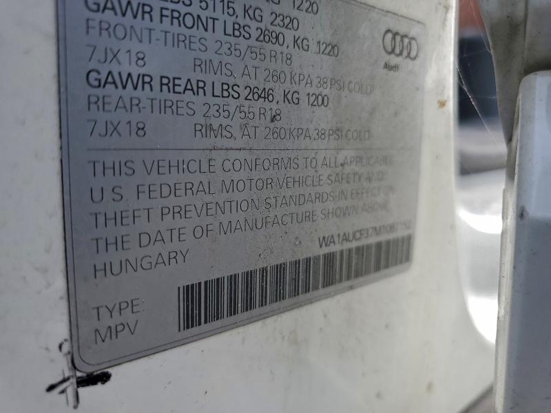 Фото 13 - AUDI Q3